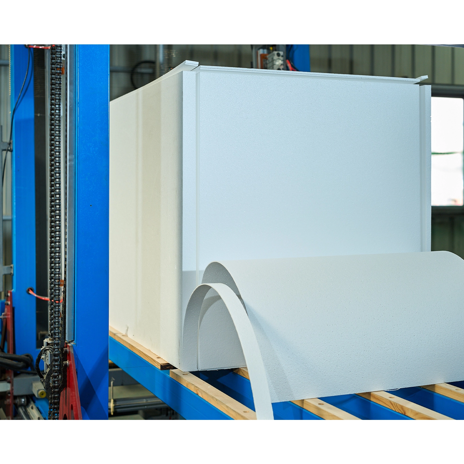 Automatic Wire-Adjustable Preset Foam Cutting Machine 4 Automatic Wire-Adjustable Preset Foam Cutting Machine - Image 4