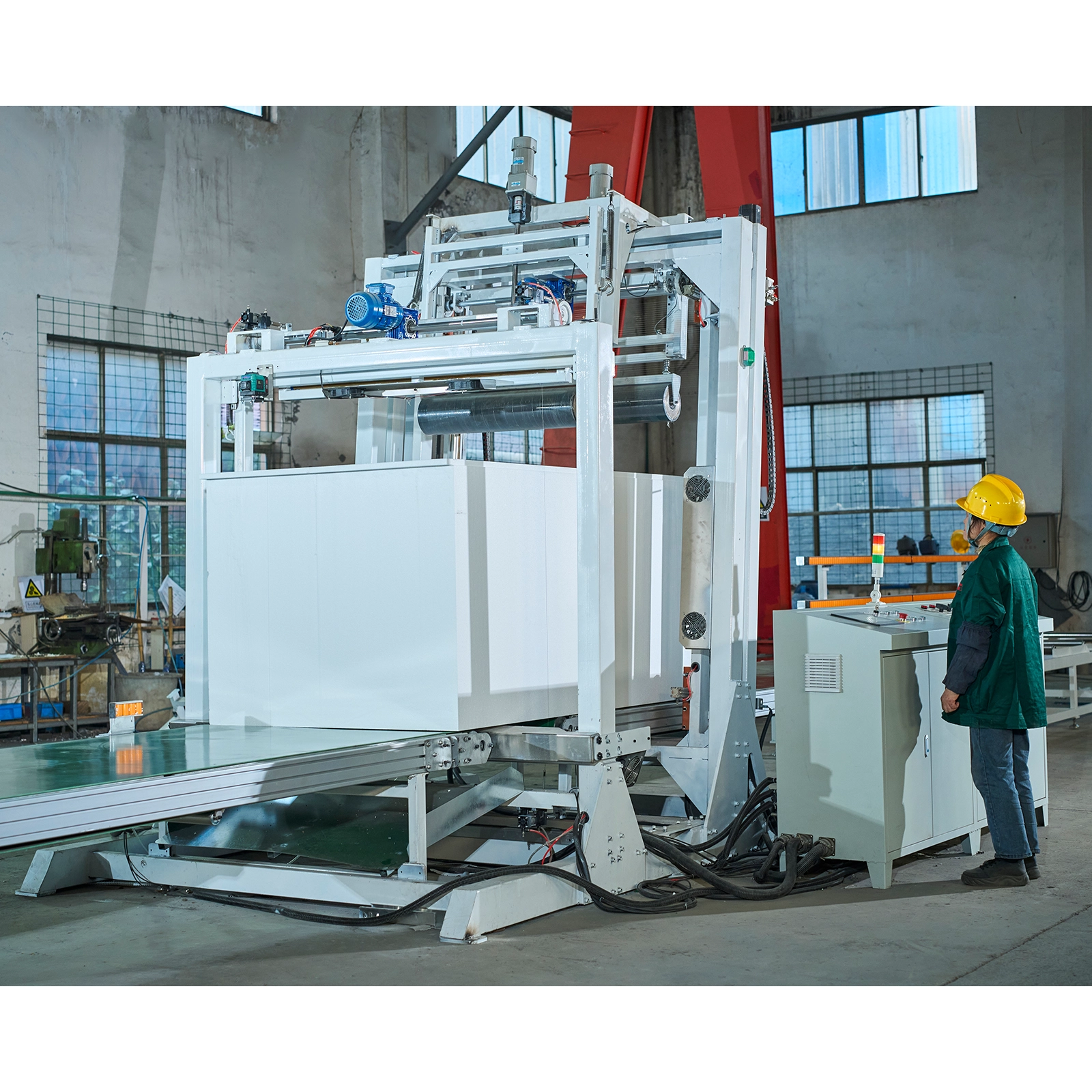 Automatic Three Table Continuous Eps Sheet Cutting Machine 5 Automatic Three Table Continuous Eps Sheet Cutting Machine - Image 5